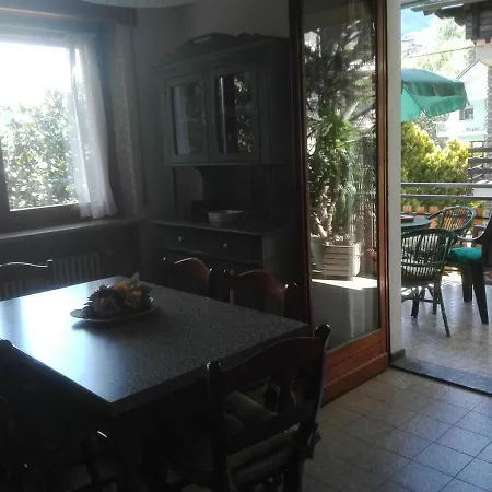 Maison Rey * Châtillon